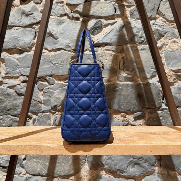 Dior 2022 Blue Lambskin Cannage Medium Lady Dior Handbag - Picture 4 of 16